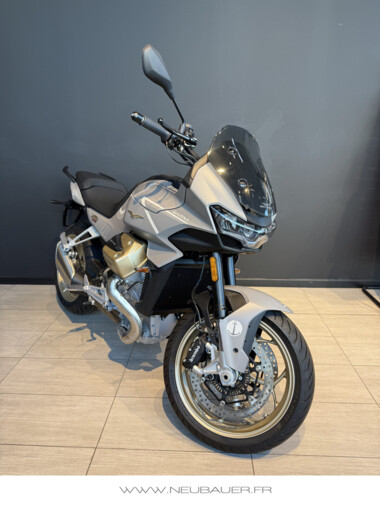 MOTO GUZZI V100 Mandello Aviazione Navale