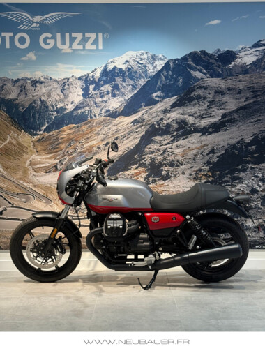 MOTO GUZZI V7 STONE
