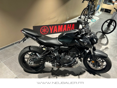 YAMAHA MT-07 (47.5CV)